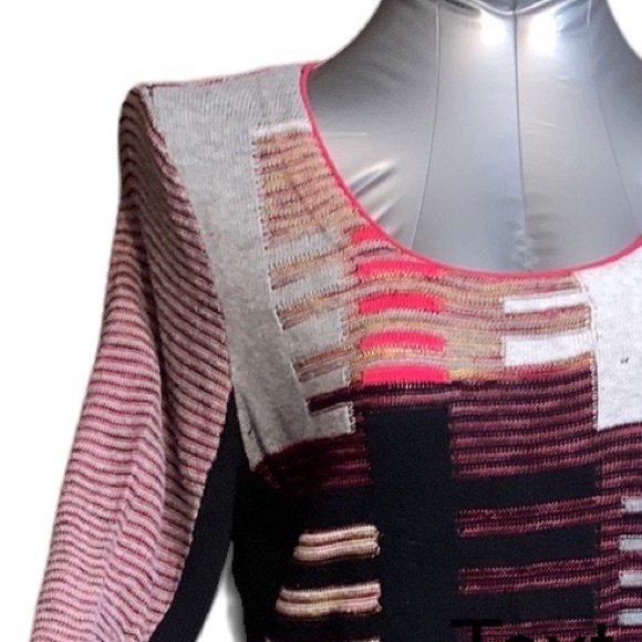 NIC+ZOE Sweaters - SALE!! Nic+Zoe Lightweight colour block pullover